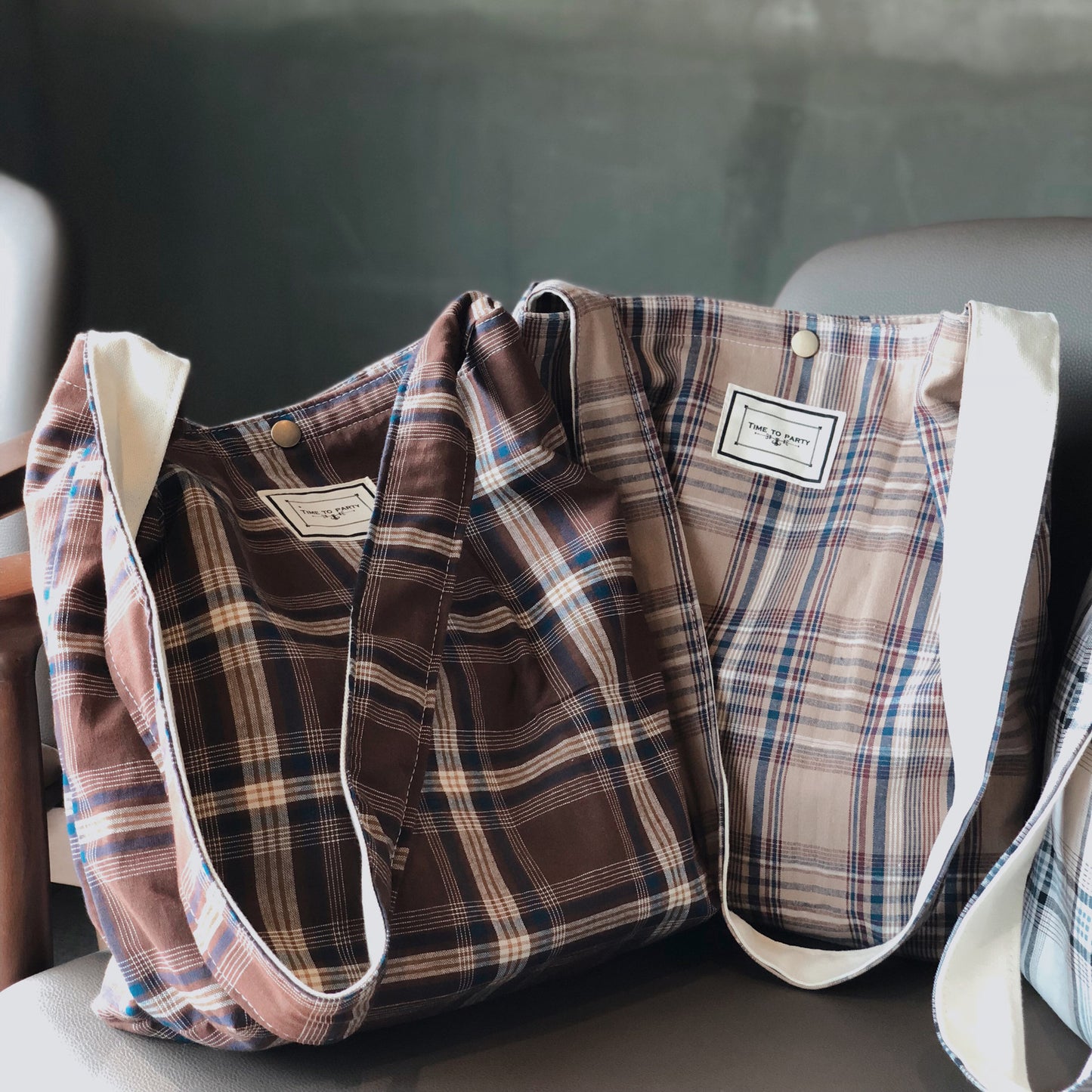 Artistic Plaid Cloth Bag