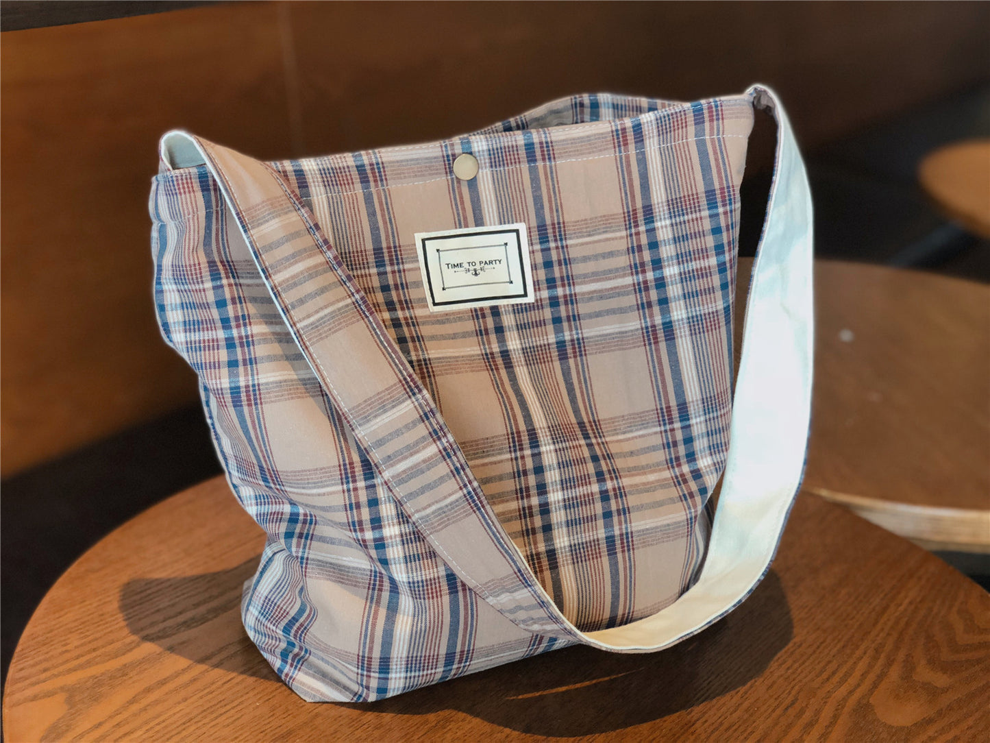 Artistic Plaid Cloth Bag