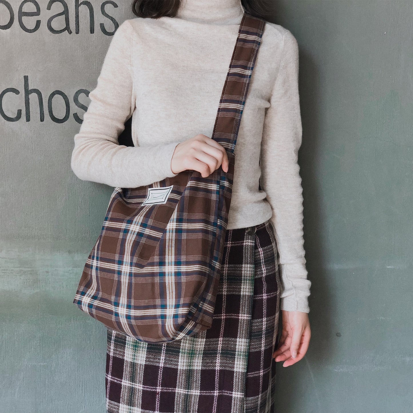 Artistic Plaid Cloth Bag